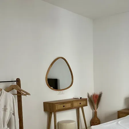 Adyton Mykonos Luxury & Pools *