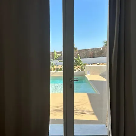 Adyton Mykonos Luxury & Pools 아노 메라