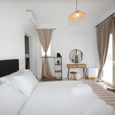 Летний дом Adyton Mykonos Luxury & Pools *