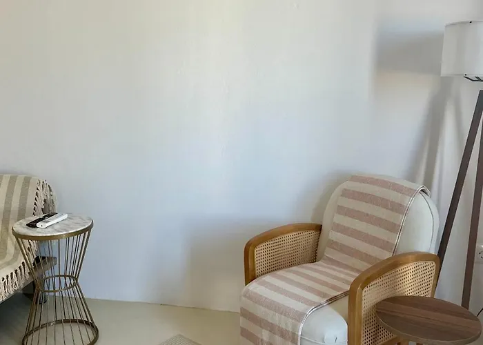 Lantställe Adyton Mykonos Luxury & Pools