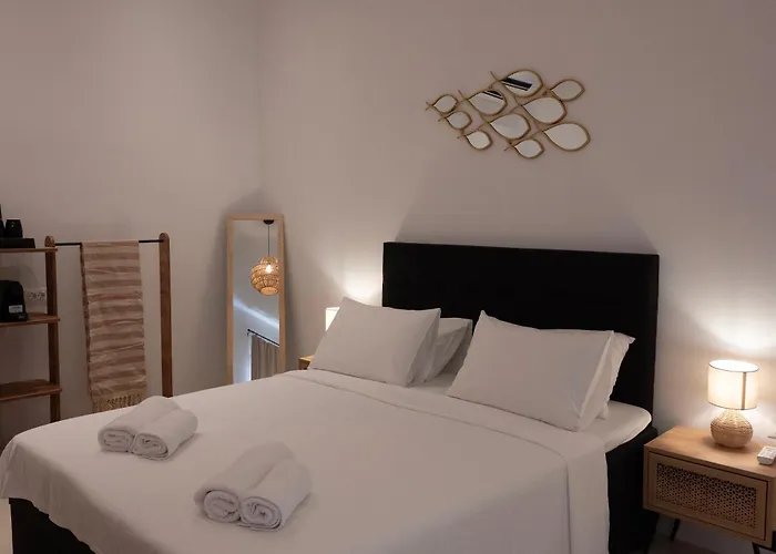 Landhuis Adyton Mykonos Luxury & Pools