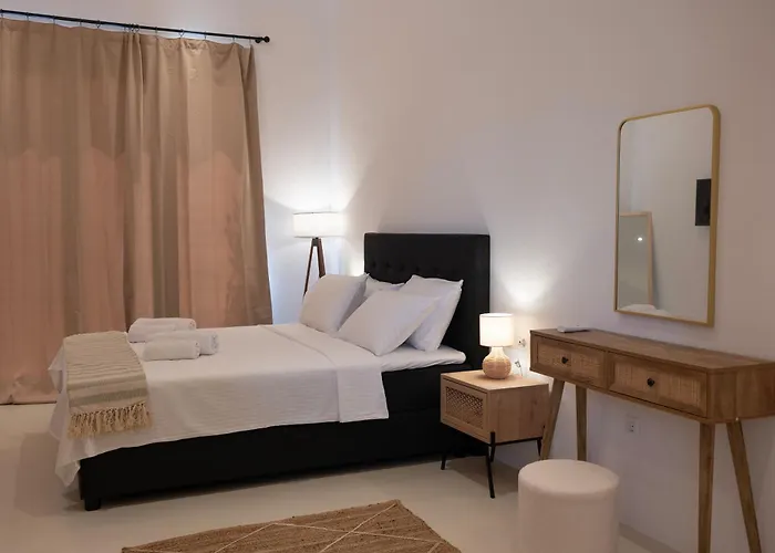 Landhuis Adyton Mykonos Luxury & Pools *