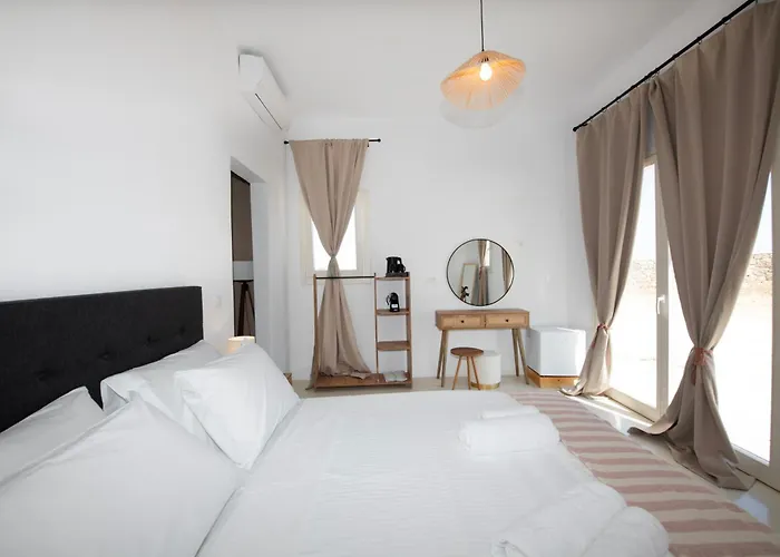 Landhuis Adyton Mykonos Luxury & Pools *