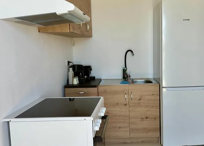 Adyton Mykonos Luxury & Pools أنو ميرا