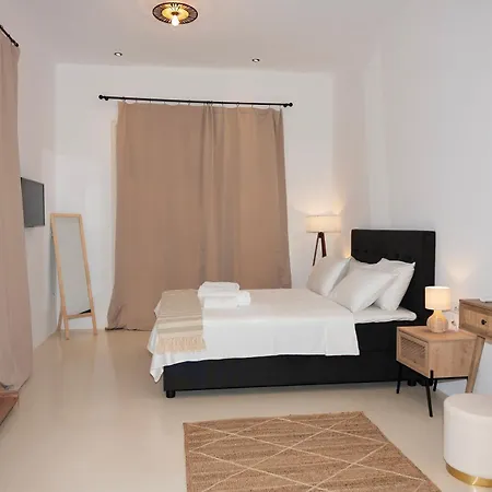 Adyton Mykonos Luxury & Pools *